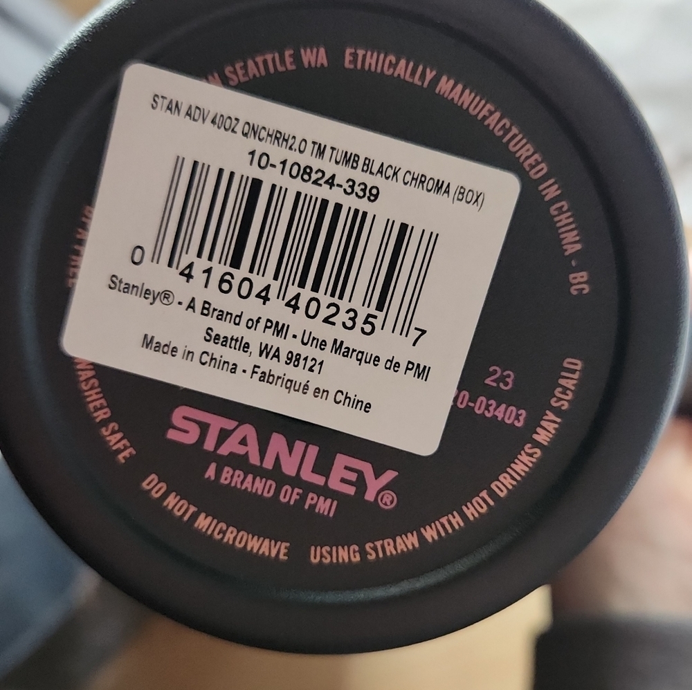 Black chroma stanley 40oz